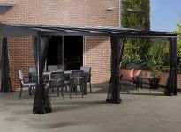 Pergola avec rideaux 18 m2