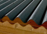 Abri Panneaux bois traité, couverture plaques ondulées bitumées 7.25M2