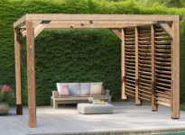 PERGOLA BOIS THERMO TRAITÉ AVEC VENTELLES