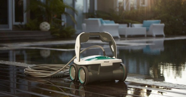 robots-piscine