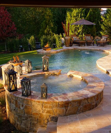 Jacuzzi-piscine