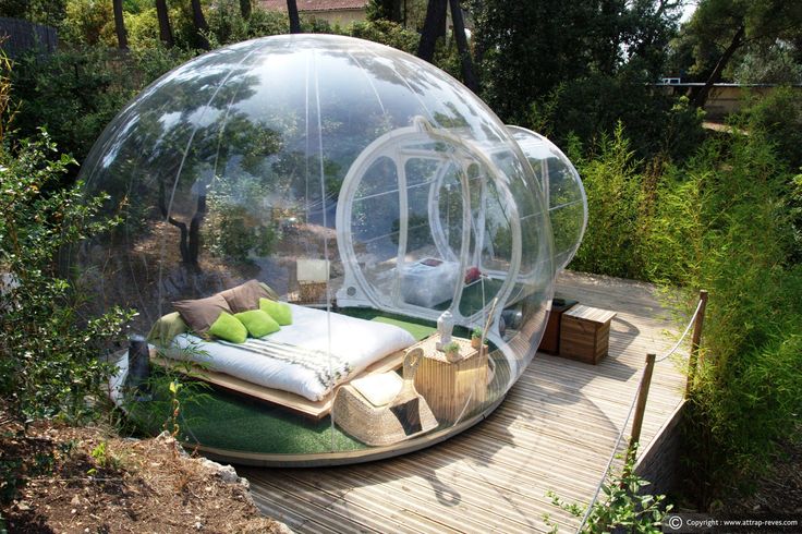 Un petit coin de paradis au milieu de la nature Hôtel Attrap' Rêves pour dormir dans une bulle
