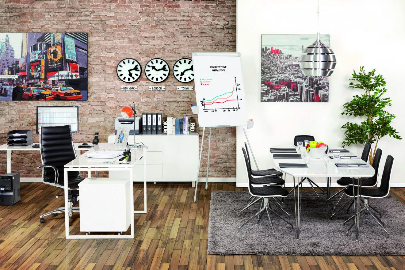 Créez différents espaces dans une même pièce grâce au mobilier Kokoon ! bureau chaises table Kokoon design