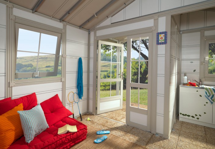 cabanon ou chalet en PVC pour le jardin