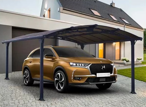 carport métallique, mieux qu'un garage ?