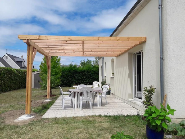 charpente bois pour faire un bel abri terrasse personnalisé