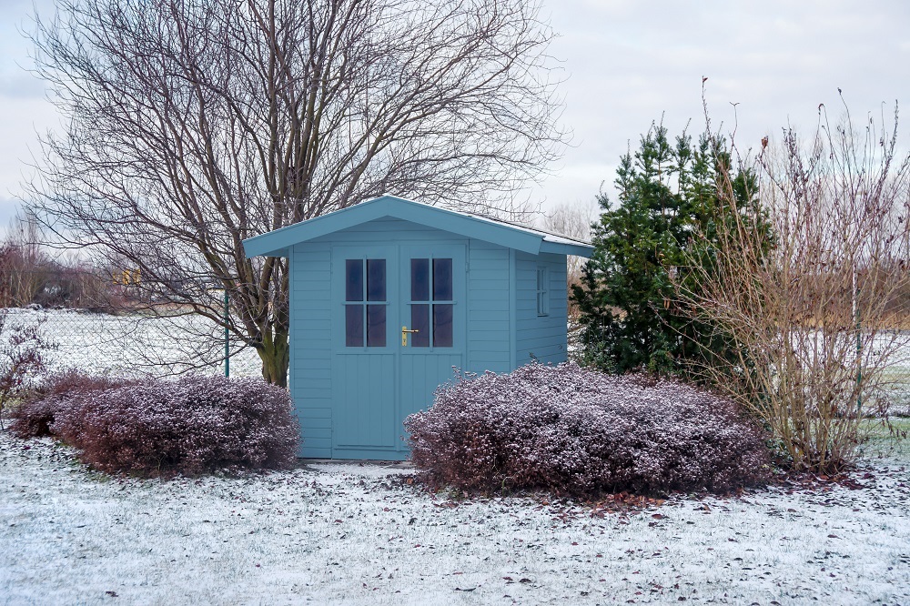 mariage de couleur pour votre cabane de jardin ?