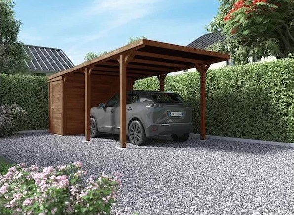 Que faut-il faire : laisser sa voiture en stationnement dans un garage  fermé ou sous un carport ?