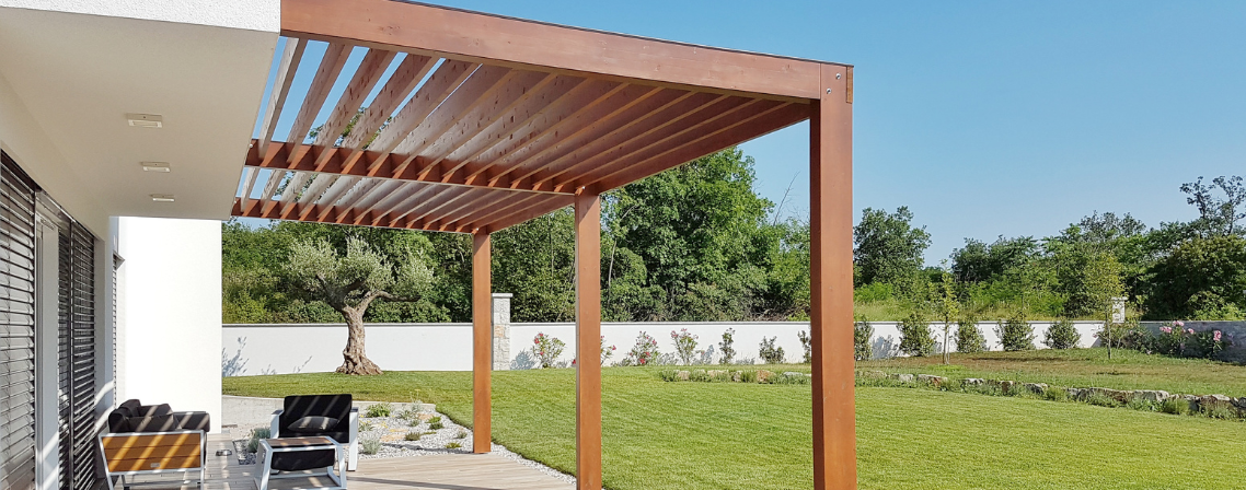 Pergola bioclimatique pas cher : où la trouver ? quelle alternative ?